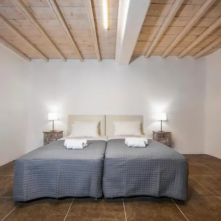 Mykonos Princely Villas - Poolside Luxury Retreats *
