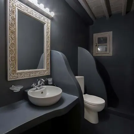 Mykonos Princely Villas - Poolside Luxury Retreats