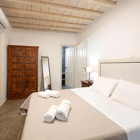 Villa Mykonos Princely Villas - Poolside Luxury Retreats