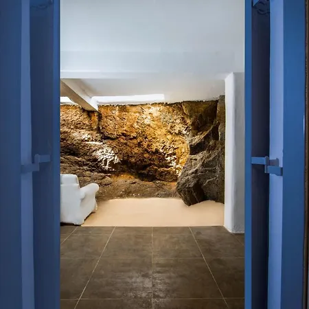 Mykonos Princely Villas - Poolside Luxury Retreats * Ornósz