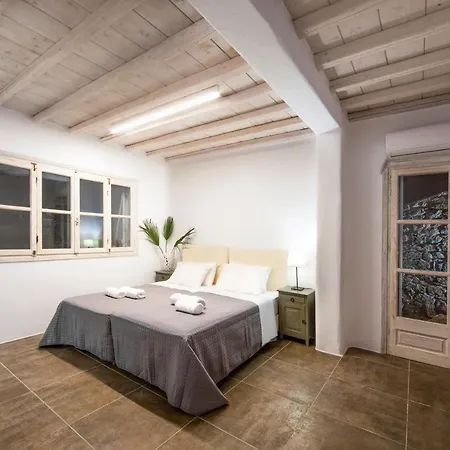 Mykonos Princely Villas - Poolside Luxury Retreats *
